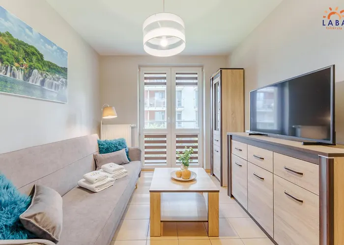 Laba Kolobrzeg Apartamenty Bursztynowe Z Miejscami Postojowymi